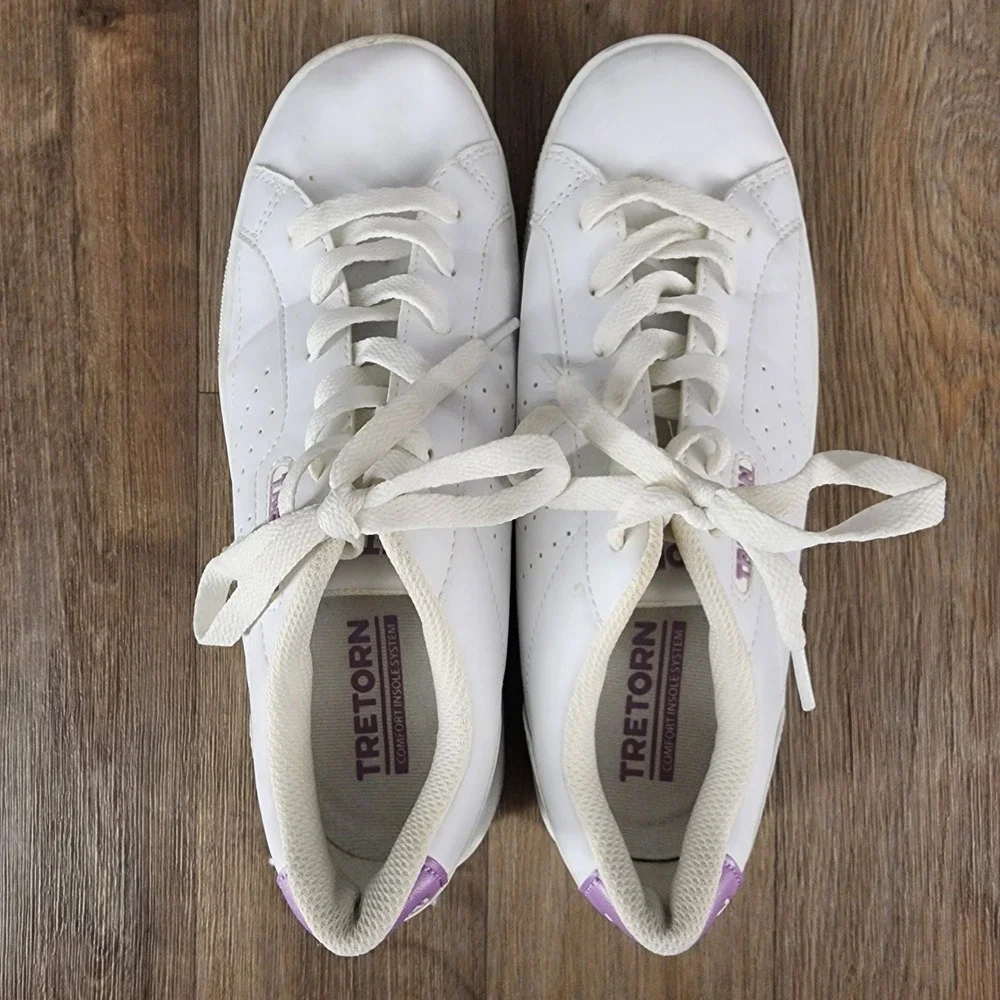 Tretorn White‎ Purple Accent Sneakers Women's Size 7.5 Casual Tennis Shoes